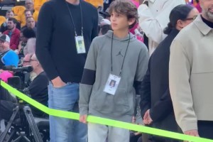 名宿来了！吉诺比利今日也到场观战马刺季后赛